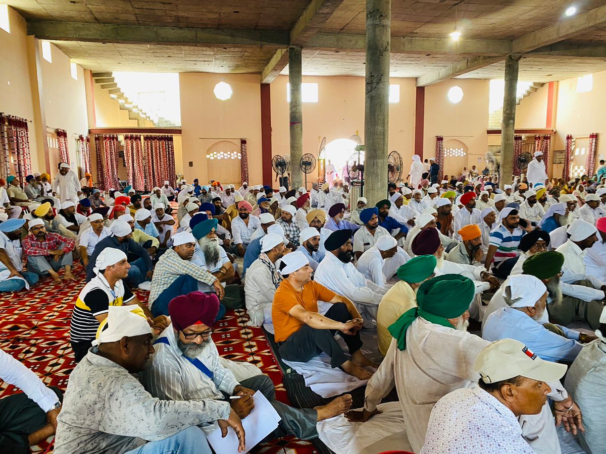 karnailphillaur's tweet photo. ਕਾਮਰੇਡ ਦੇਵ ਫਿਲੌਰ ਦੇ ਸਰਧਾਂਜਲੀ ਸਮਾਗਮ ਮੌਕੇ https://t.co/JHzrAPLBjS