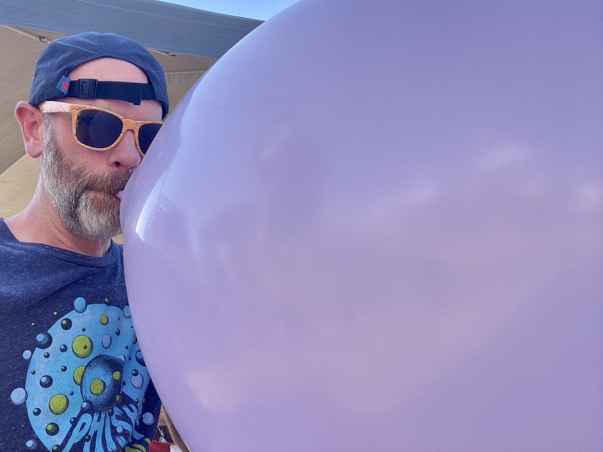 Wombat_Matt's tweet photo. Everything’s bigger at Dicks https://t.co/F5q0DIahzR