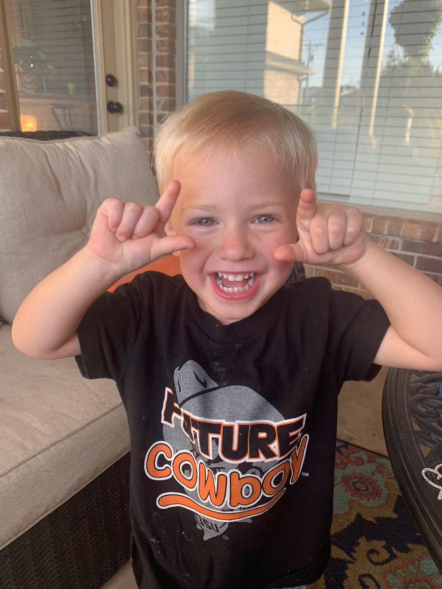 claywhitaker's tweet photo. #Gopokes https://t.co/Xt42VgFupM
