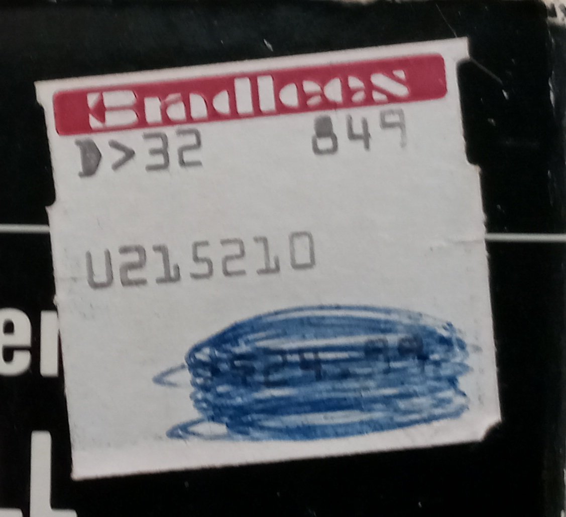 ryanblanck4's tweet photo. These are vintage price stickers from defunct retail places in the past including Caldor, Bradlees and Shoppers World. #Caldor #Bradlees #ShoppersWorld #vintageretail #retaillife #vintagepricestickers #retailfromthepast #defunctretail #oldretailfromthepast https://t.co/FwvqOE1Syf