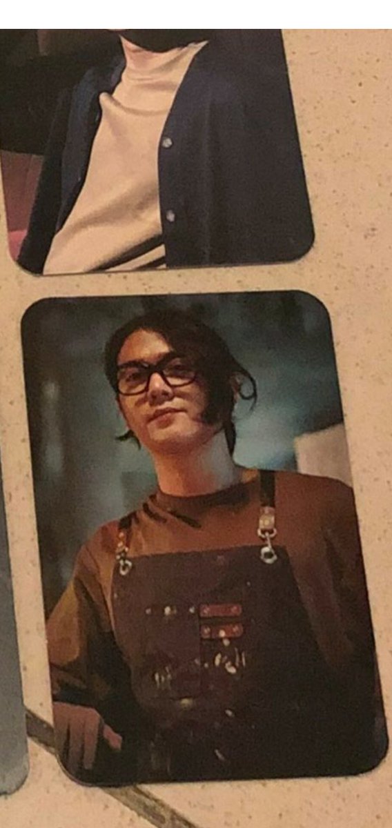 0MKLEER's tweet photo. wtb pc piko mencuri raden saleh ver 2 prefer yg dom jateng yhaaa

# photocard iqbaal beli want to buy https://t.co/xXLopITVlU