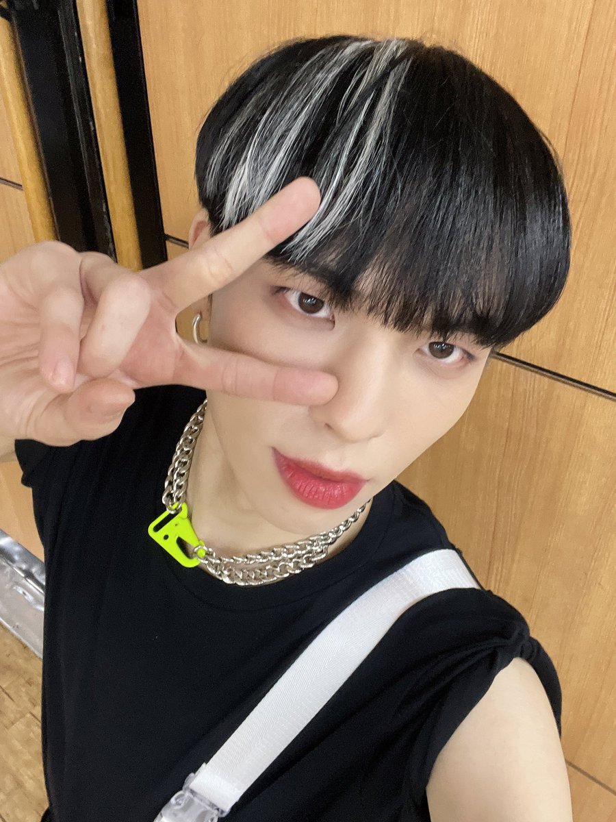 🌌 | PM 

#BX #이병곤