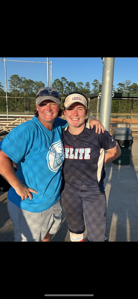 caroline tweet media