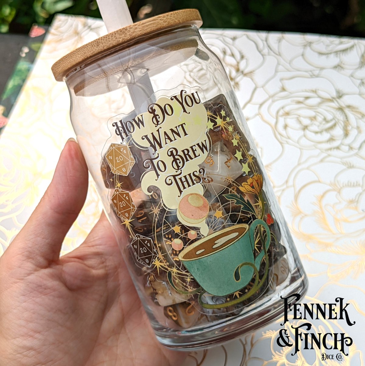 fennekandfinch's tweet photo. Giveaway time! 
The prize: Coffee dice gift set
- Six dice sets, Coffee cup with lid and straw, How do you want to brew this? sticker
The rules: 
-Follow @fennekandfinch . Retweet
-Open within the US only (weight + fragility)
-End date September 10th 2022 https://t.co/vgGeZ1yBlP