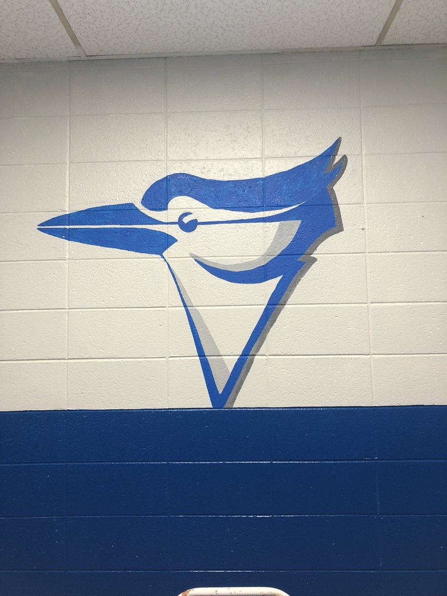 tkonz's tweet photo. Jumping on the countdown bandwagon! 3 more days…. 🙄 #ABCombs #RobinsonElementary #BuckhornSchool #KyEd https://t.co/EP4omR2T1g