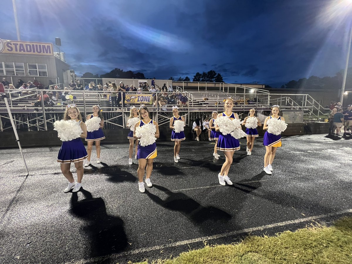 ACS_athletic's tweet photo. Tattnall Square’s Prather kicks a 32 yd field goal to put the Trojans up 16-14 with 6:50 left in 2nd Quarter.  @RyneDennis @chris_starrs @athens_school https://t.co/kcLPfBqLEn