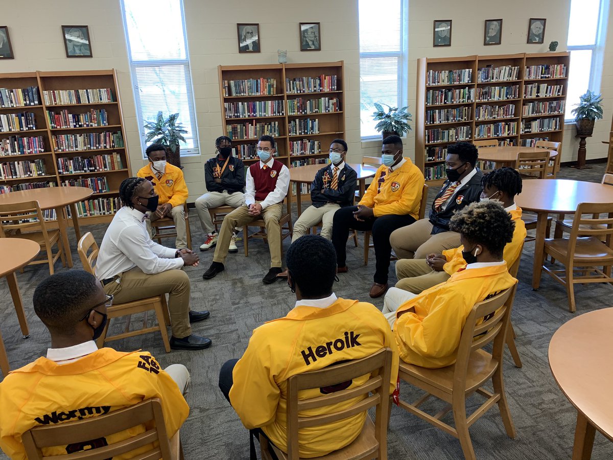 solonupie's tweet photo. @kappa_jackson 
It’s almost Kappa League for West Tennessee! https://t.co/FdNv3SLXOD
