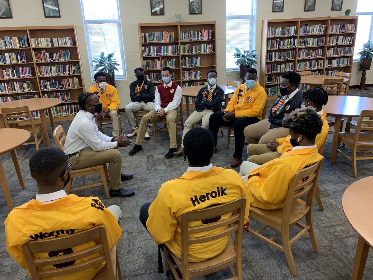 solonupie's tweet photo. @kappa_jackson 
It’s almost Kappa League for West Tennessee! https://t.co/FdNv3SLXOD
