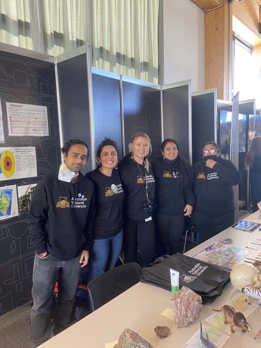 anuearthscience's tweet photo. #ANUOPENDAY Come meet the #RSESrockstar team and check out everything #EarthSciences #GeologyRocks #seismology #climatescience #oceanscience #marinescience @ Kambri https://t.co/U7cC73tG5K
