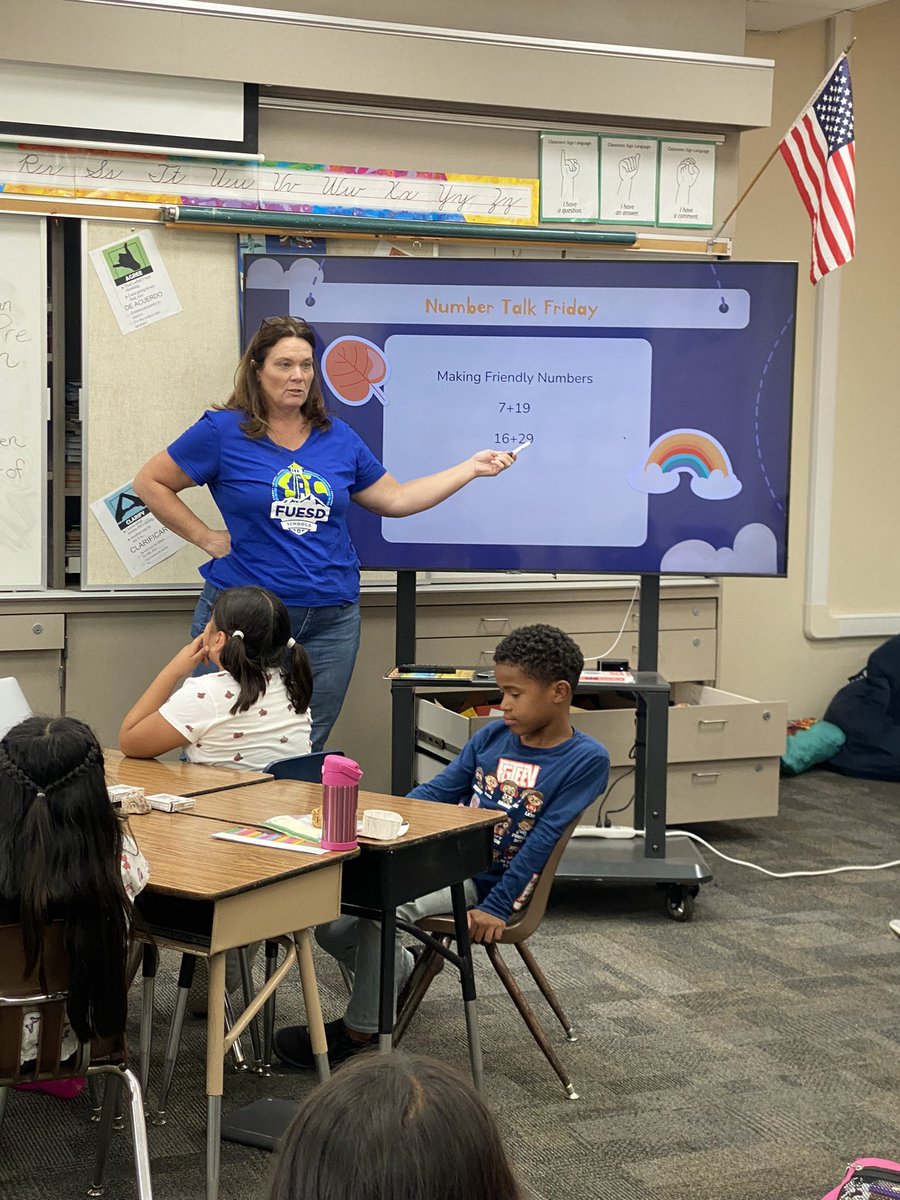 Love watching @MariucciMrs in action again. Thank you to our math TOSAs for a day of learning <a href="/MEE_FUESD/">Maie Ellis ES</a>