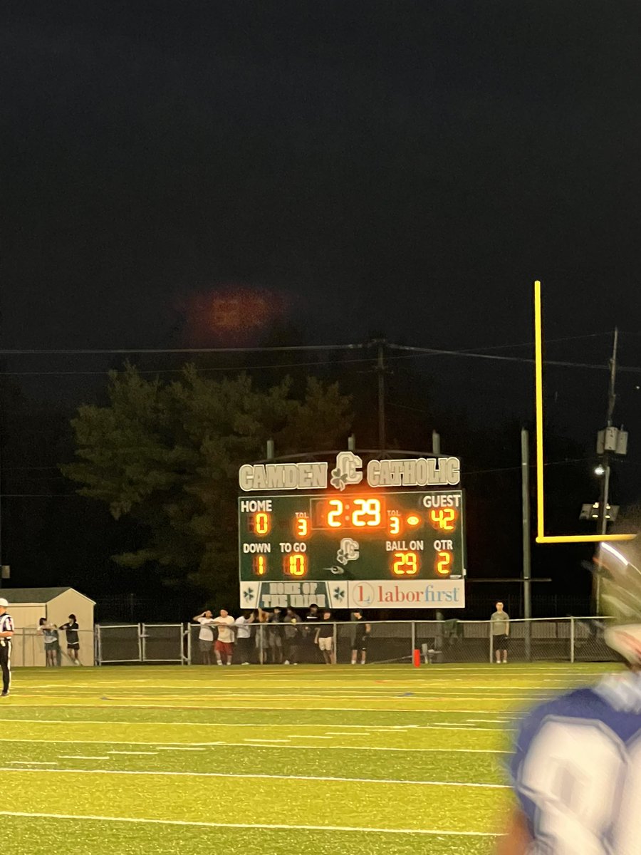 KeishaMichele's tweet photo. Halftime #HFTCP https://t.co/yICVOOuDPI
