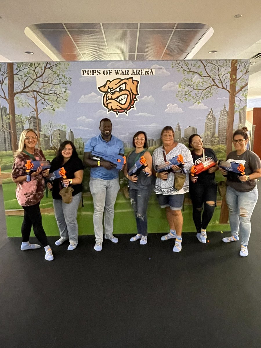 kolayokunjr's tweet photo. First team building activity for the #WAELs #CREW PS 84. Thank you Pups of War for having us. #CrewIsTheGlue @ELeducation @NYCOutwardBound https://t.co/ANa9iBUtl8