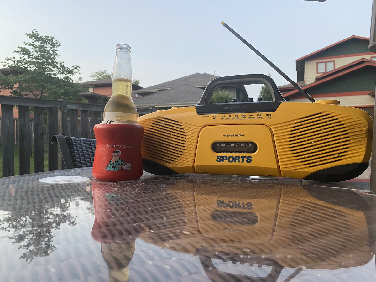 wurstbrewerfan's tweet photo. Bring on the Labor Day Weekend… #FridayNight #TGIF #KeepinCool https://t.co/IoHUekkx8L