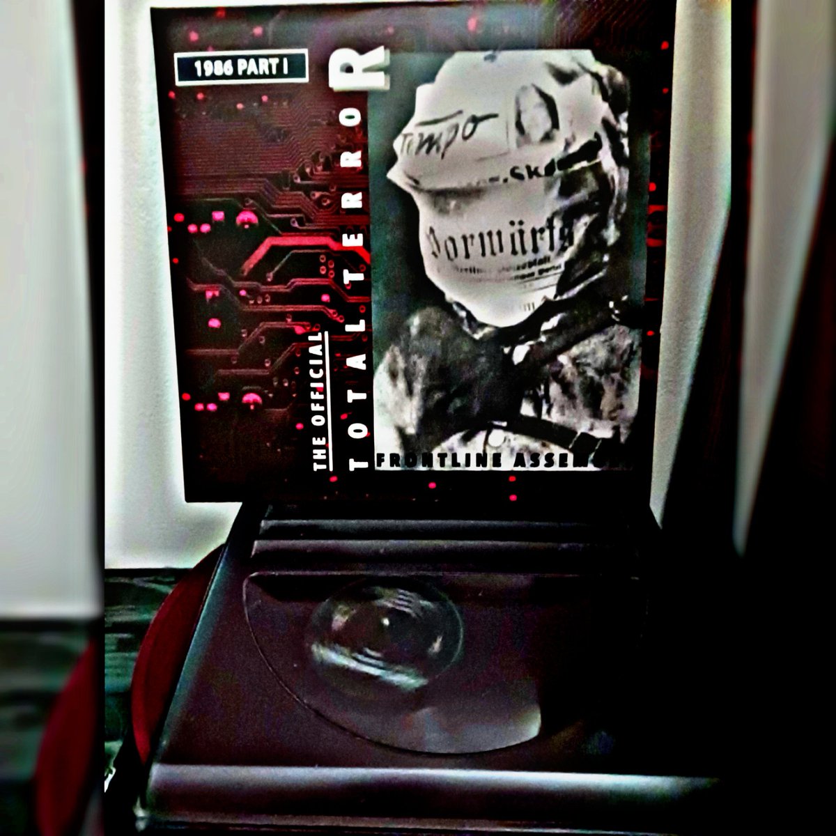 DoktorZayus's tweet photo. Remastered replay @F7A @rhysfulber @CleopatraRecord #fbf #frontlineassembly #totalterror #vinyl #flashbackfriday #industrialmusic #ebm #remastered #nowplaying🎧 https://t.co/u0NuR60mo2