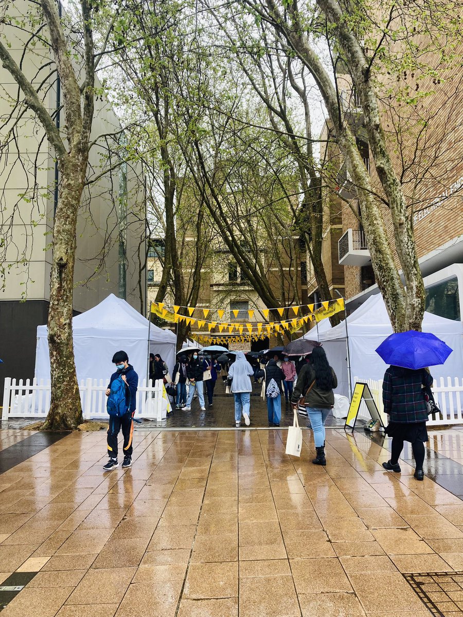 UNSWLaw's tweet photo. Fantastic to see the next generation of @unsw Law & Justice students on campus today for UNSW Open Day! #unswopenday #unswlaw https://t.co/dZApElLXeR