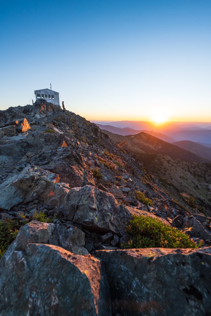 Old Glory Fire Lookout, and a summer sunrise.

Sharing some fresh work from the Rossland range! I've been busy creating imagery this summer for Tourism Rossland, which meant a trip up to the summit of Old Glory and this wonderfully expansive view.

#kootenays