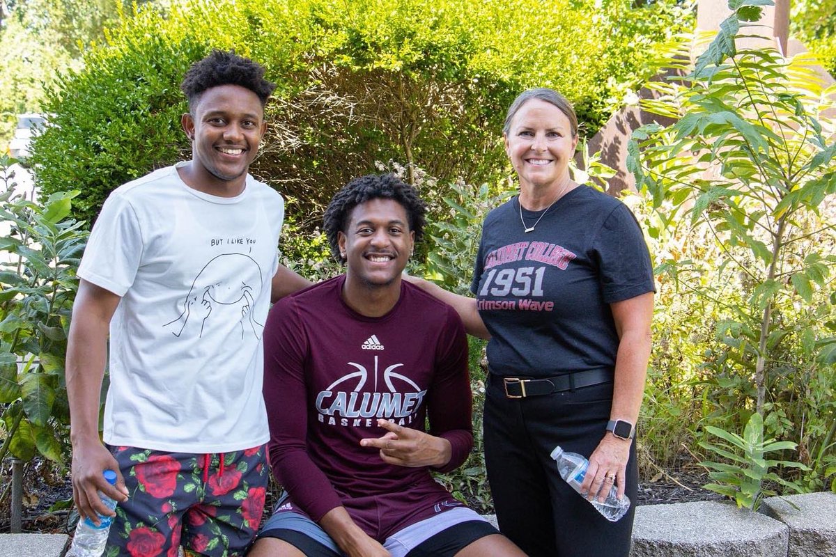 CCSJWave's tweet photo. We had a great day welcoming our newest students to campus and our college family. Itโs going to be a great year! #youbelong #ccsjwave https://t.co/ec7JuICJae