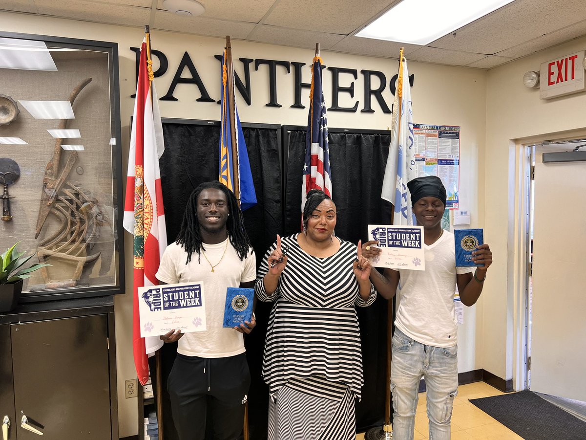 JStevensonEPA's tweet photo. Congratulations to Rodney Dunning and Semaj Demps for being nominated both as Students of the Week and Students of the Month! @SeamjD561 @semajgotfans9 https://t.co/VUb6Hdk6XJ