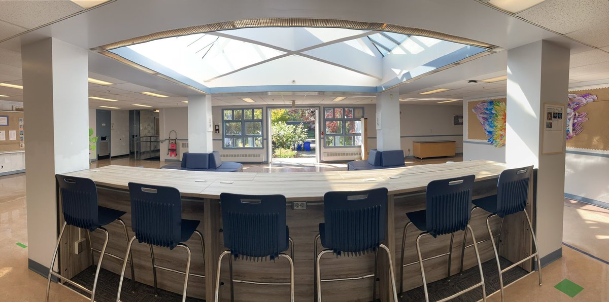 Hollyburn Elementary School tweet media