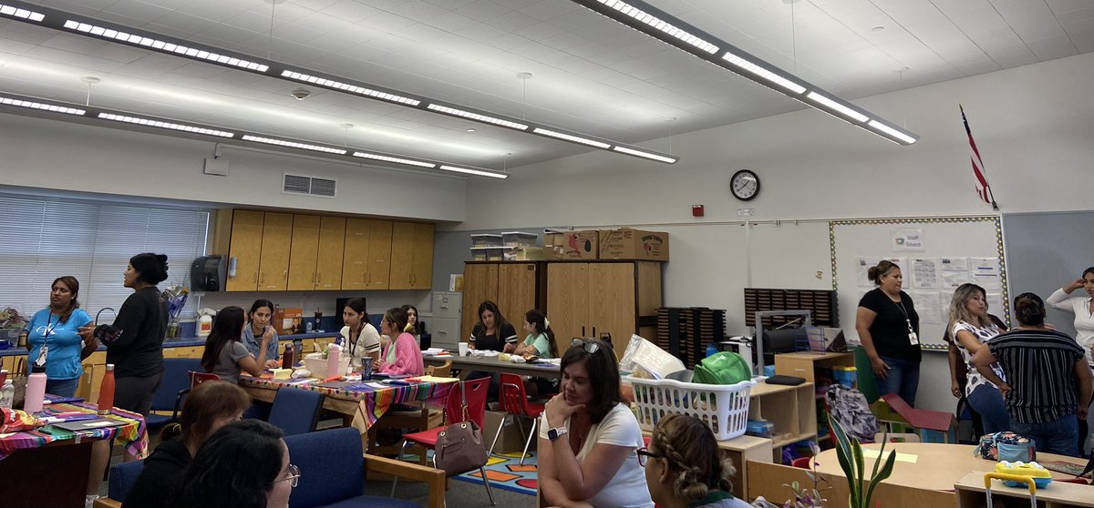 So excited by the teamwork and collaboration by MCC as they trained as a team to ID behaviours early and support both staff and students to deescalate potential crisis scenarios. <a href="/asandersplette/">Aimee Plette</a> <a href="/SPEDFUESD/">Stephenie Martinez</a> #teamfuesd <a href="/CPI_Training/">Crisis Prevention Institute</a>