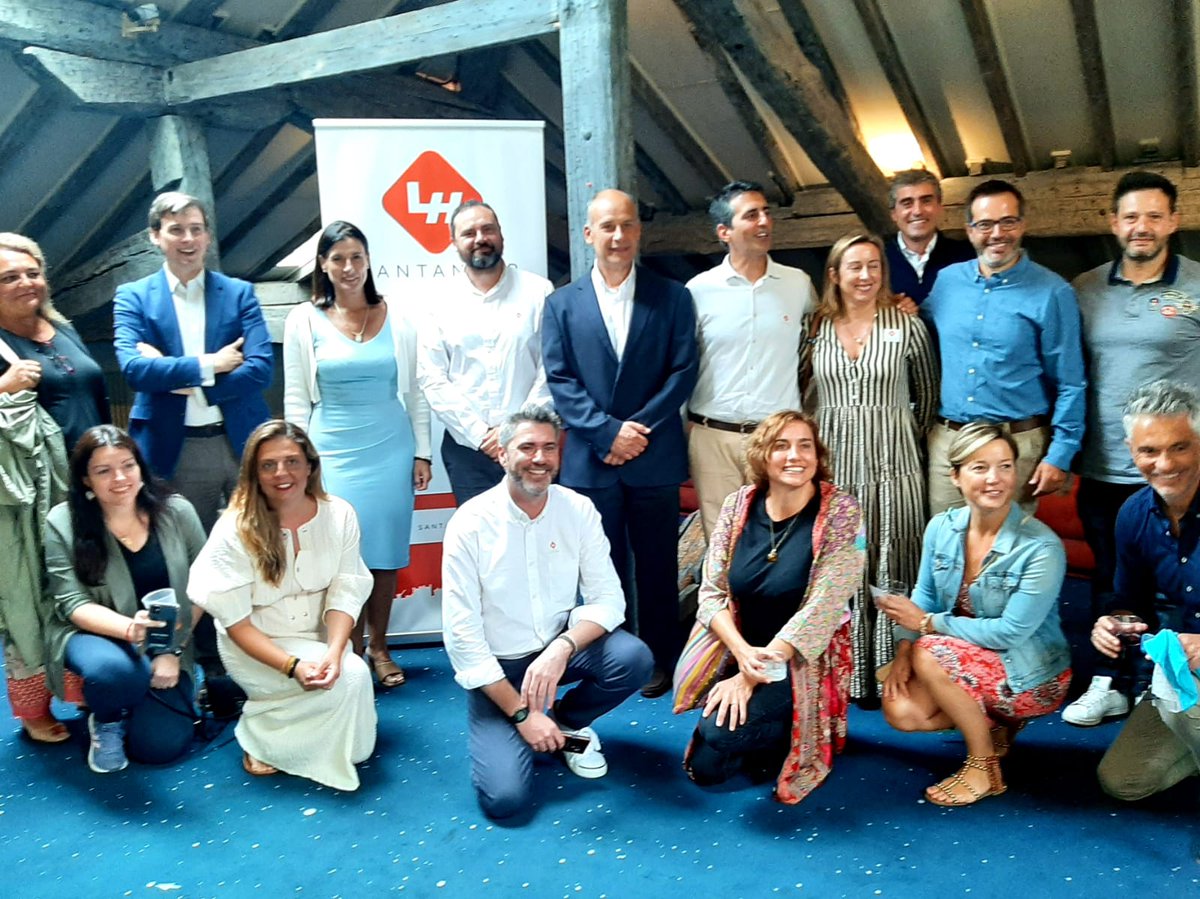 Santander Legal Hackers (@santanderlhack) on Twitter photo ⭐Gracias a todos los que nos acompañasteis en la inauguración nuestro capítulo en Santander.
Y a la excelentísima alcaldesa de #Santander,
<a href="/gemaigual/">Gema Igual Ortiz</a> por su participación y a la <a href="/fundacionbotin/">Fundación Botín</a>
por ser anfitriones.
Únete!👉bit.ly/SLHmEeT #legalhack ⭐Gracias a todos los que nos acompañasteis en la inauguración nuestro capítulo en Santander.
Y a la excelentísima alcaldesa de #Santander,
<a href="/gemaigual/">Gema Igual Ortiz</a> por su participación y a la <a href="/fundacionbotin/">Fundación Botín</a>
por ser anfitriones.
Únete!👉bit.ly/SLHmEeT #legalhack
