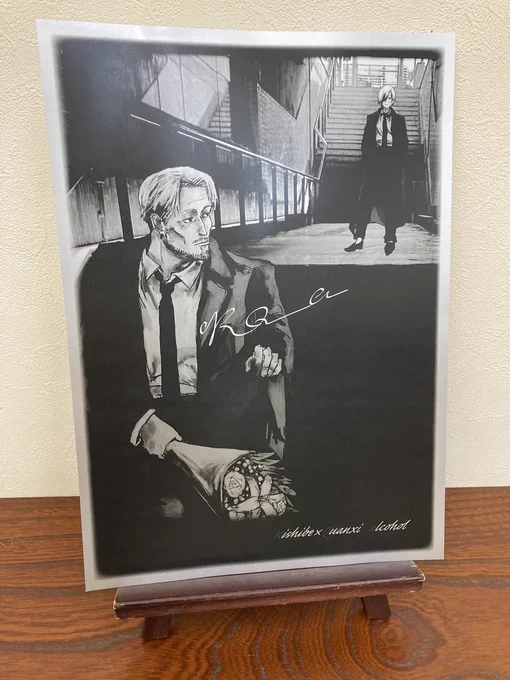Monさんの絵をディスプレイ用にメタリック紙に出力してみましたよ。
jazzのアルバムジャケットみたいでカッケー!!! 