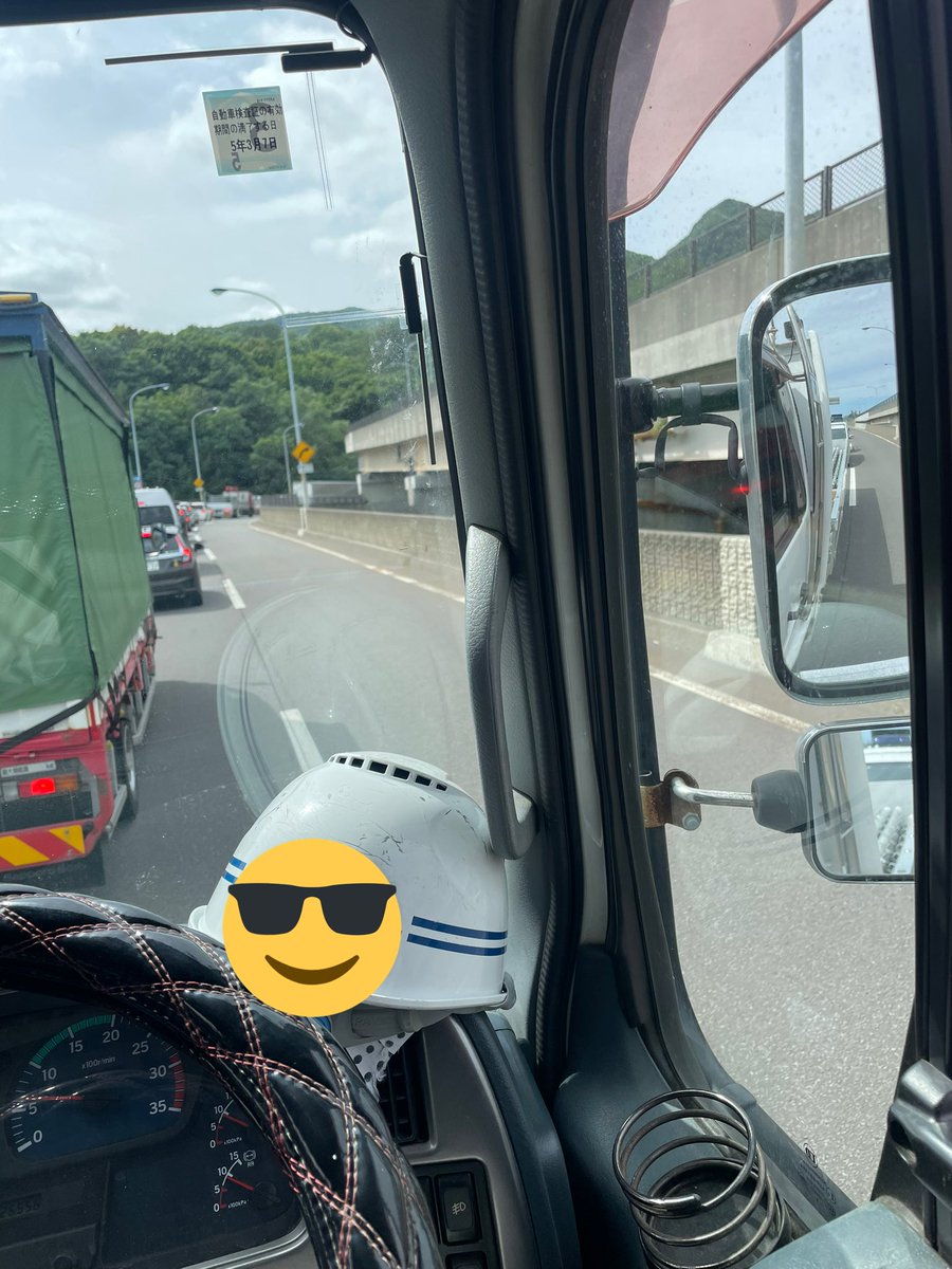 mattyokun01's tweet photo. 銭函337から5号線激混み！
土曜のこの時間いつも？ https://t.co/3kFPt4u01f