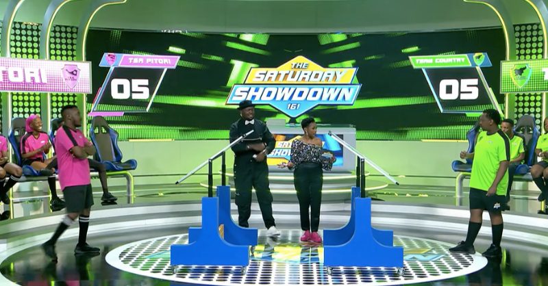 Mzansimagic's tweet photo. Qhude manikiniki, zindala zombili! #SaturdayShowdown

#TsaPitori and #TeamCountry are neck and neck after Clips. How many songs did you remember?