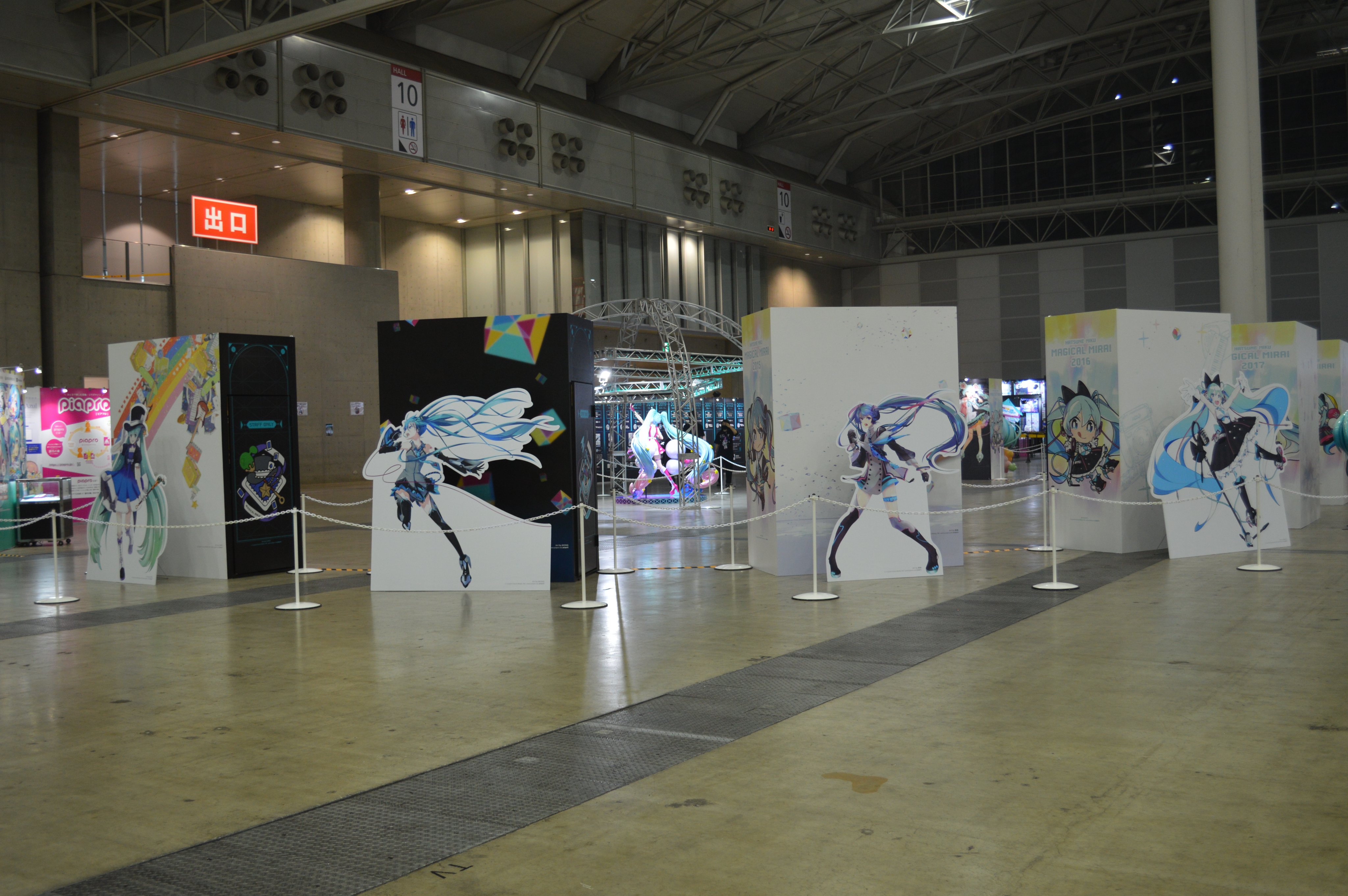 初音ミク 等身大パネル ミクculture 初音ミク 等身大パネル ミクculture 初音ミク 等身大パネル