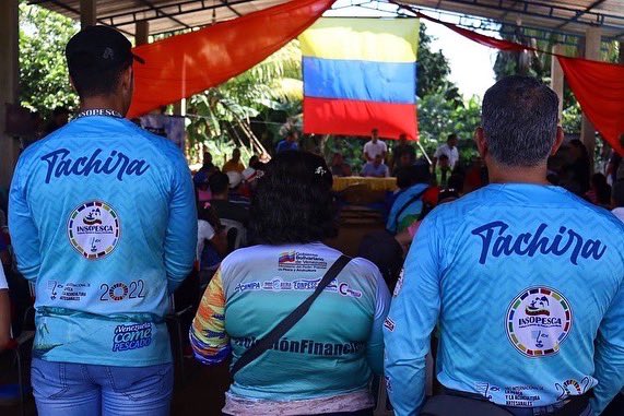 No tenemos la menor duda que con esta batalla que daremos contra la guerra económica volveremos a potenciar y a prepararnos para la apertura fronteriza, porque queremos que nuestras cachamas sean exportadas al hermano país. ¡Seguimos avanzando! 2/2