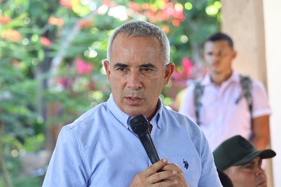 Mi gente, hoy en el mcpio. Libertador sostuvimos una asamblea junto al Min. de Pesca y Acuicultura, Juan Carlos Loyo, quien escuchó las problemáticas y propuestas de los pescadores artesanales y acuicultores de la Zona Sur del #Táchira. 1/2