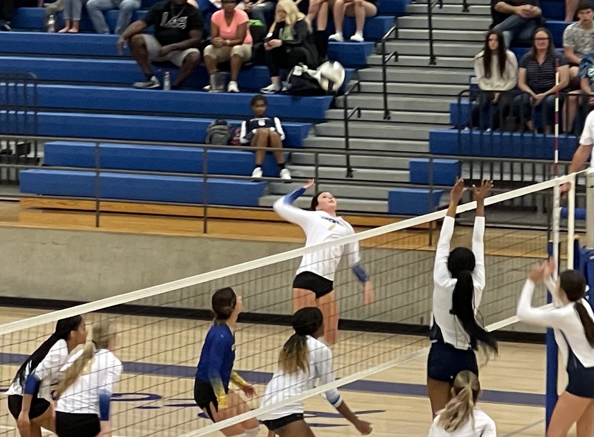 💙 watching the Lady Pioneers win! <a href="/boswellhs/">Boswell High School</a>