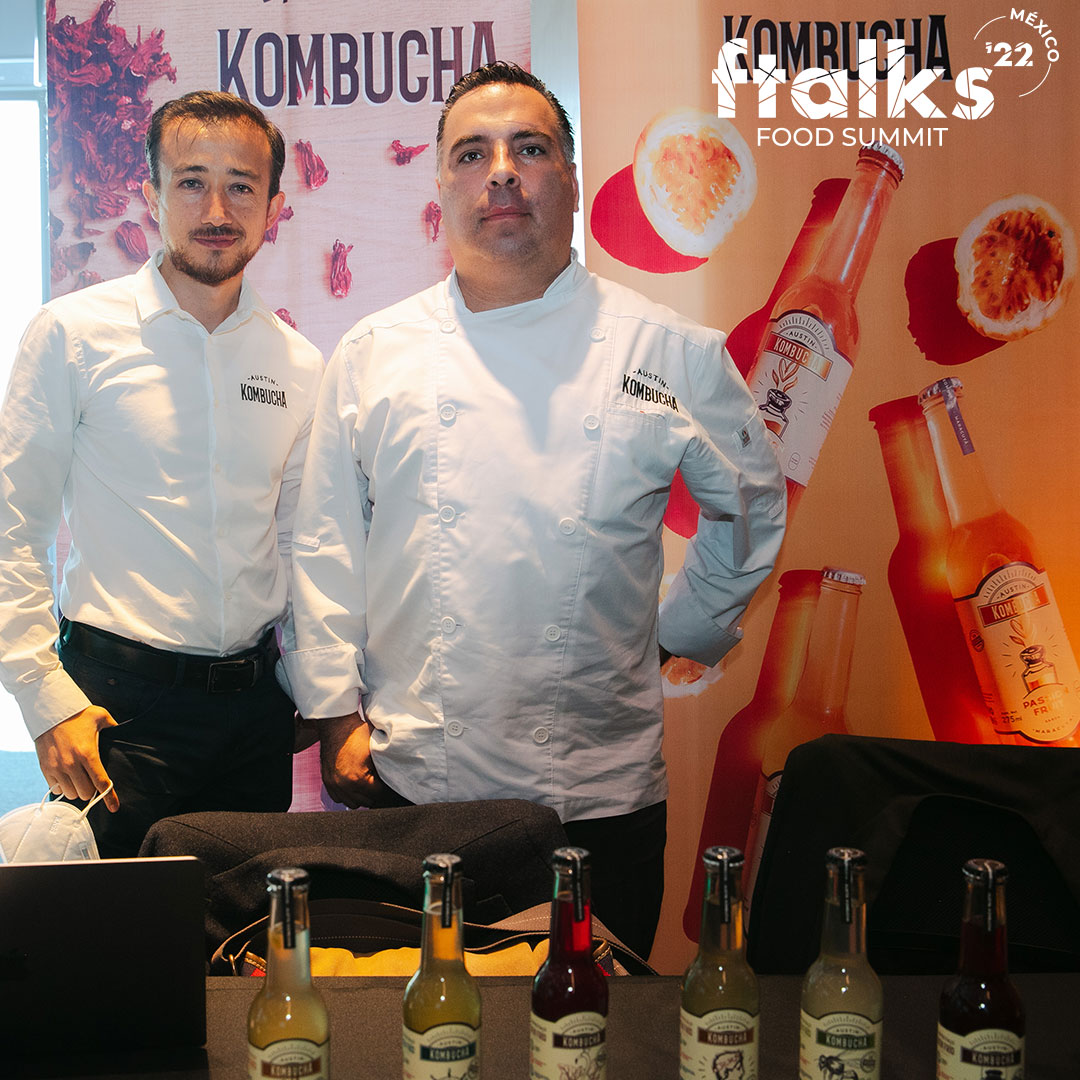 kmzerohub's tweet photo. David Acosta. Chef Executive &amp; CO-Founder Austin Kombucha. Marca innovadora en producto y diseño, cuyo objetivo es proveer de un producto de calidad y con funcionalidad específica en cualquier momento de consumo.😉 https://t.co/dUn20YZU0V

#ftalksLATAM #food #foodsummit https://t.co/D1hqLw6ENw