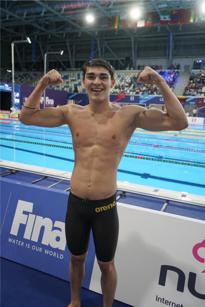 💪💪 🇵🇹 Diogo Matos Ribeiro did it again! It's another Gold Medal for the Portuguese, this time in the 50m Freestyle! Full Results 👉 FINA.org
