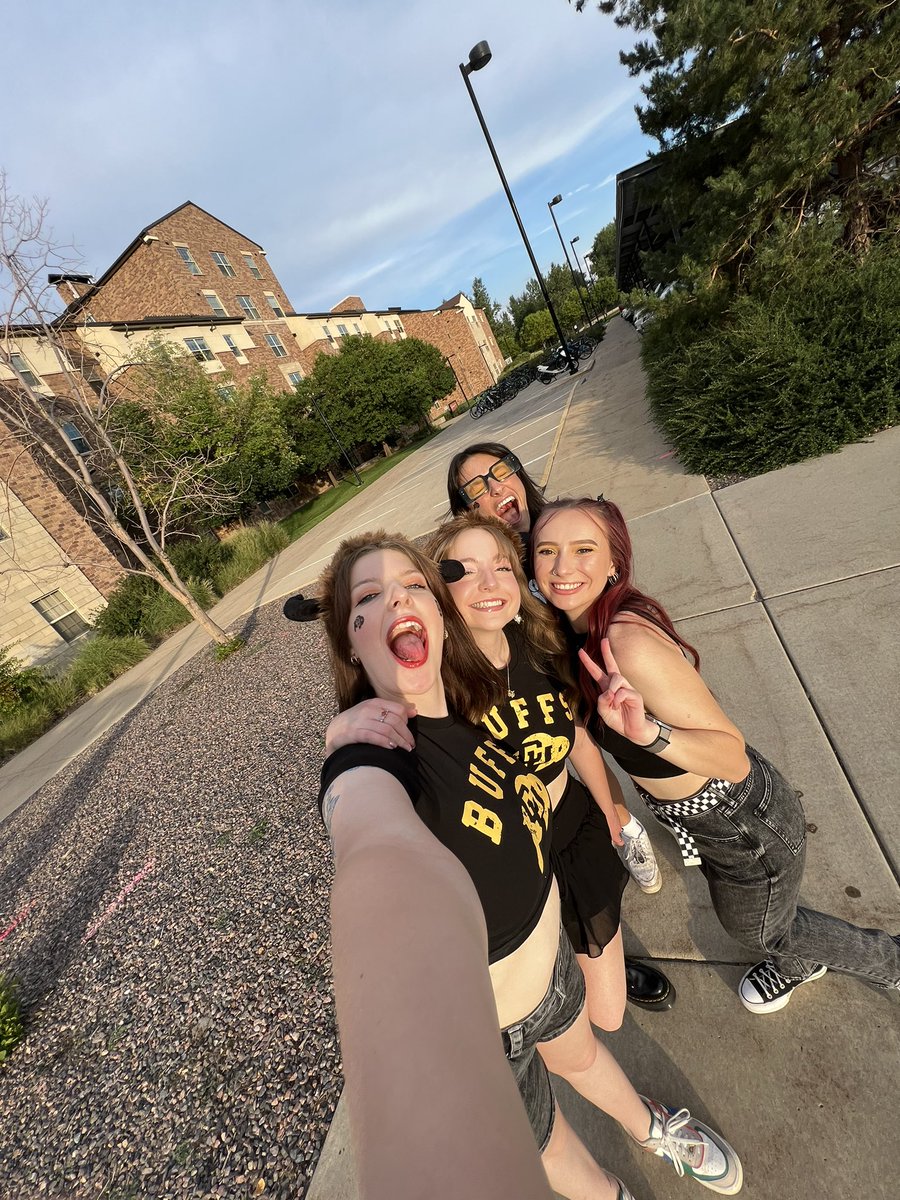 jennphoria's tweet photo. #gobuffs https://t.co/iI1ciawe3p