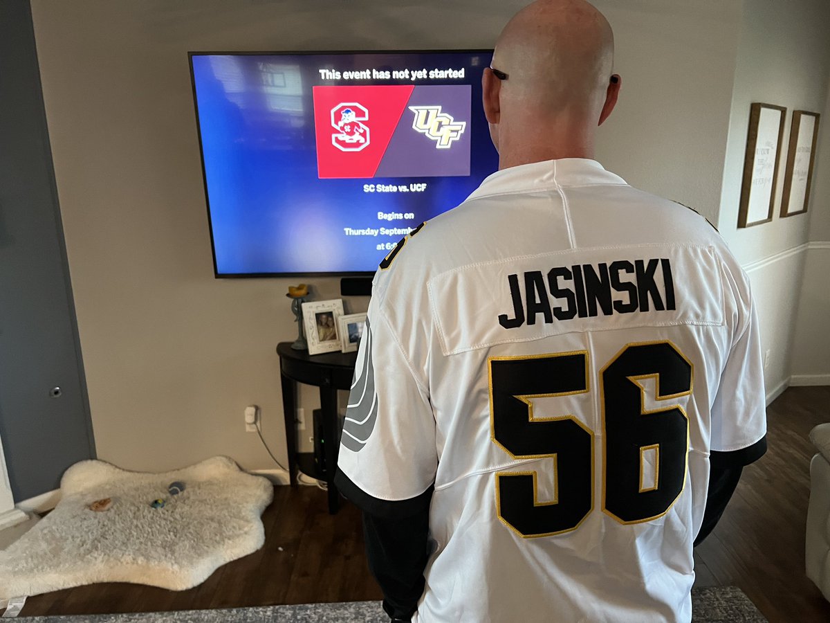 waynealarson's tweet photo. Time for another season @UCF @UCF_Football https://t.co/0Eqcj1uv8M
