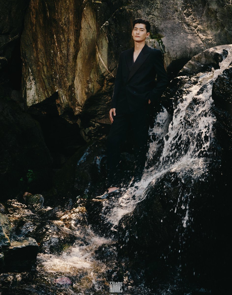 dramaskfan's tweet photo. #ZhangHan para Madame Figaro Hommes.
#张翰 #HansZhang #YouAreMySunshine #GentlemenOfEastern8th #OneBoatOneWorld #FarewellToArms #BravenessOfTheMing #AThousandGoodnights #BossAndMe #cdrama #dorama #郁郁葱葱 https://t.co/zvRE5bvJ4v