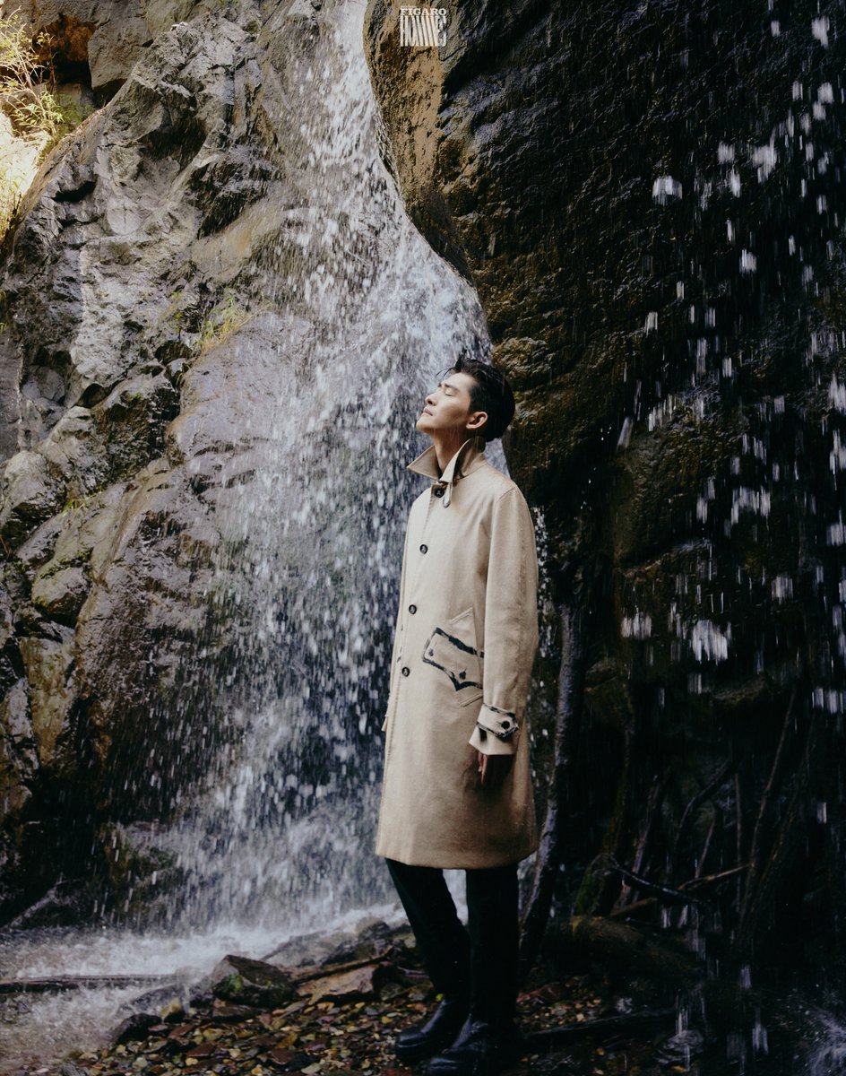 dramaskfan's tweet photo. #ZhangHan para Madame Figaro Hommes.
#张翰 #HansZhang #YouAreMySunshine #GentlemenOfEastern8th #OneBoatOneWorld #FarewellToArms #BravenessOfTheMing #AThousandGoodnights #BossAndMe #cdrama #dorama #郁郁葱葱 https://t.co/zvRE5bvJ4v