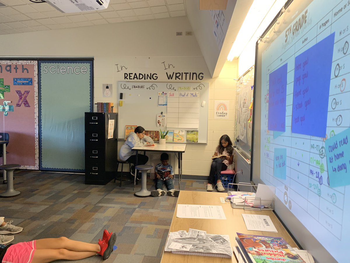 mrs_smith102 tweet media