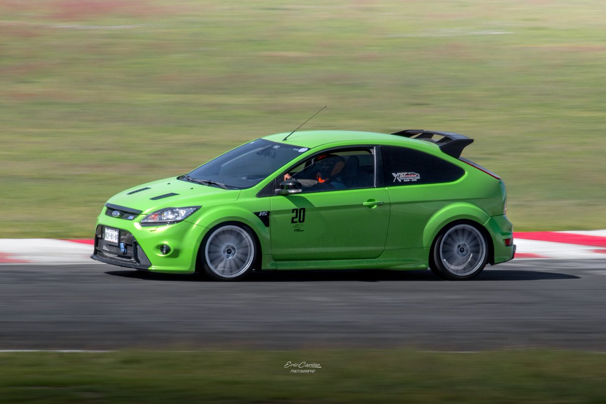 STclubMexico's tweet photo. Mas rápido a cada vuelta!
#STClubMexico #DriveSafe #GCPerformance #FordPerfomance #TeamFocusRS #FordRacing #FordRacingTeam #FoMoCo https://t.co/5inNA3yOtU