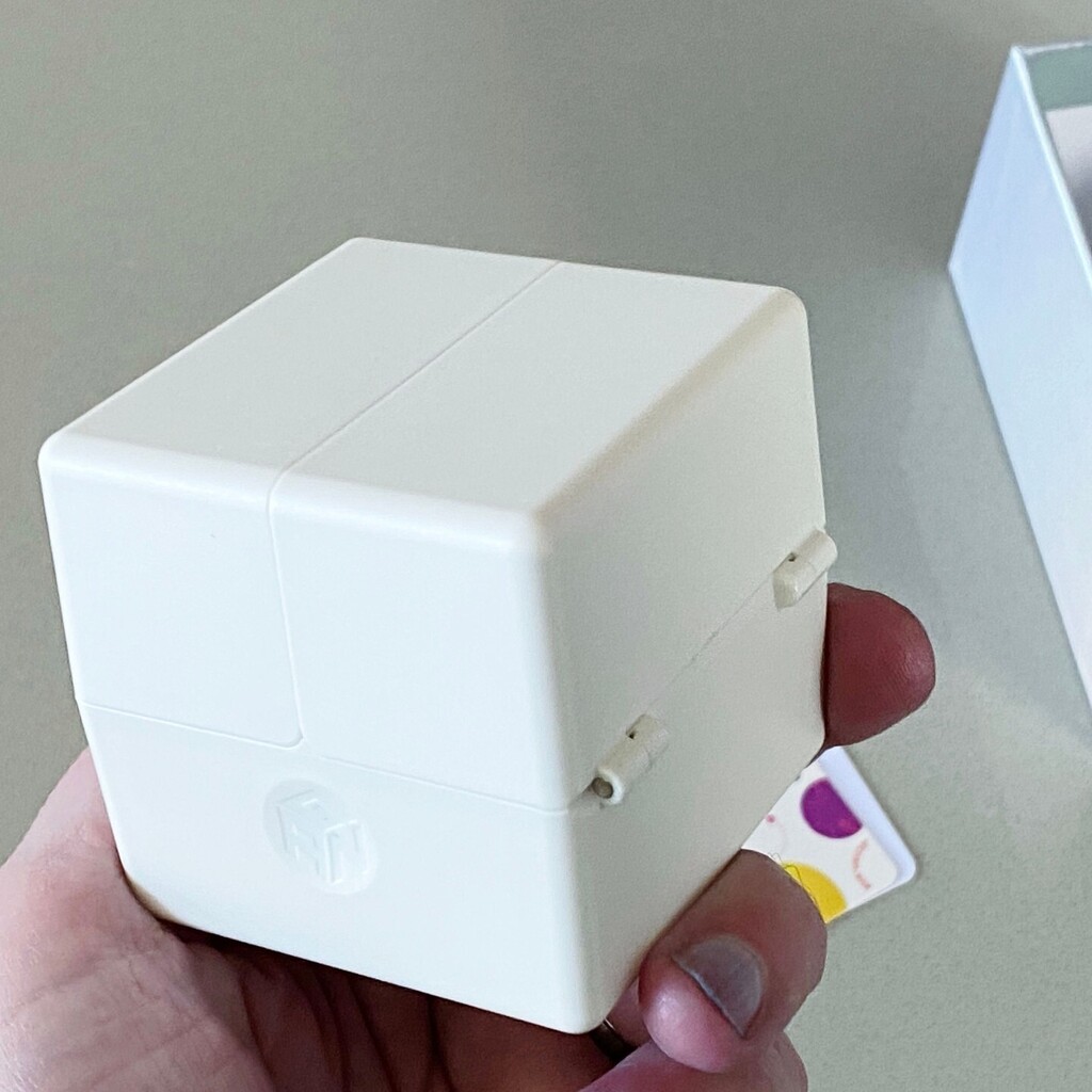 fnBrit's tweet photo. This GAN speed cube came with a white storage box and I initially wondered why they would include it in the package - was it just an added accessory to justify the price? After a few days with this speed cube I developed a new appreciation for this box.
… https://t.co/Z5nxMvVSsF https://t.co/XN9s4D0Shc