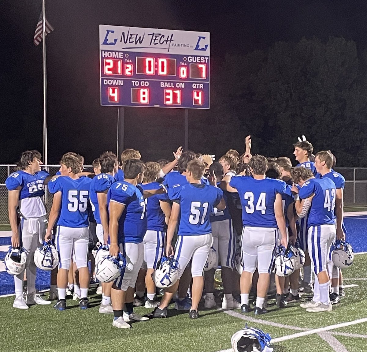 LodiHSfootball's tweet photo. Big win tonight https://t.co/bWcGCWGV4g