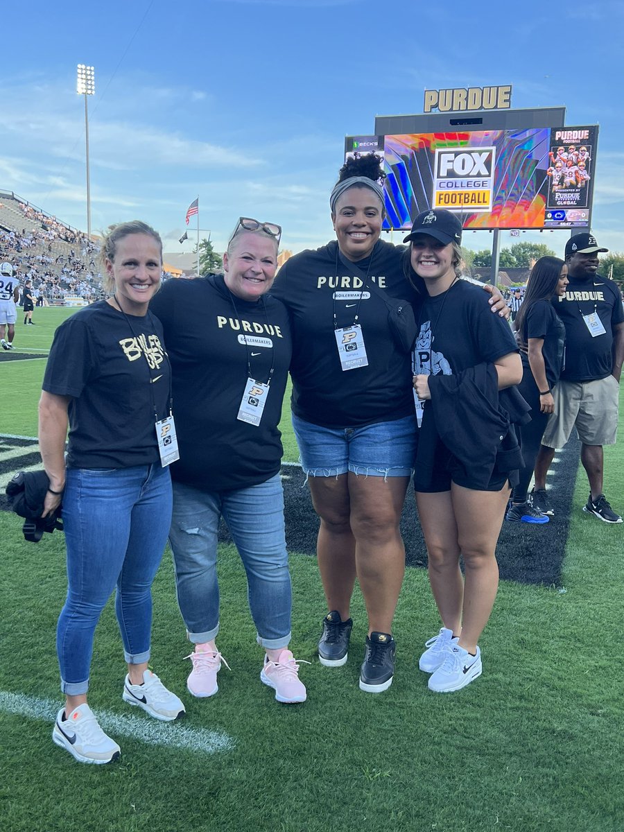 Ansley Armstrong tweet media