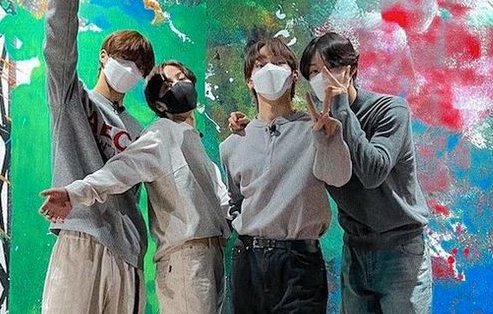 joruarchv's tweet photo. i'm so happy that k,taki, ej, and nicholas will finally debut. after waiting for so long, these four will get the debut that they deserve. as a fan of them, i witnessed how they worked hard &amp; how passionate they are to debut and now it's happening.the word proud is understatement https://t.co/sTtcMLrlmq