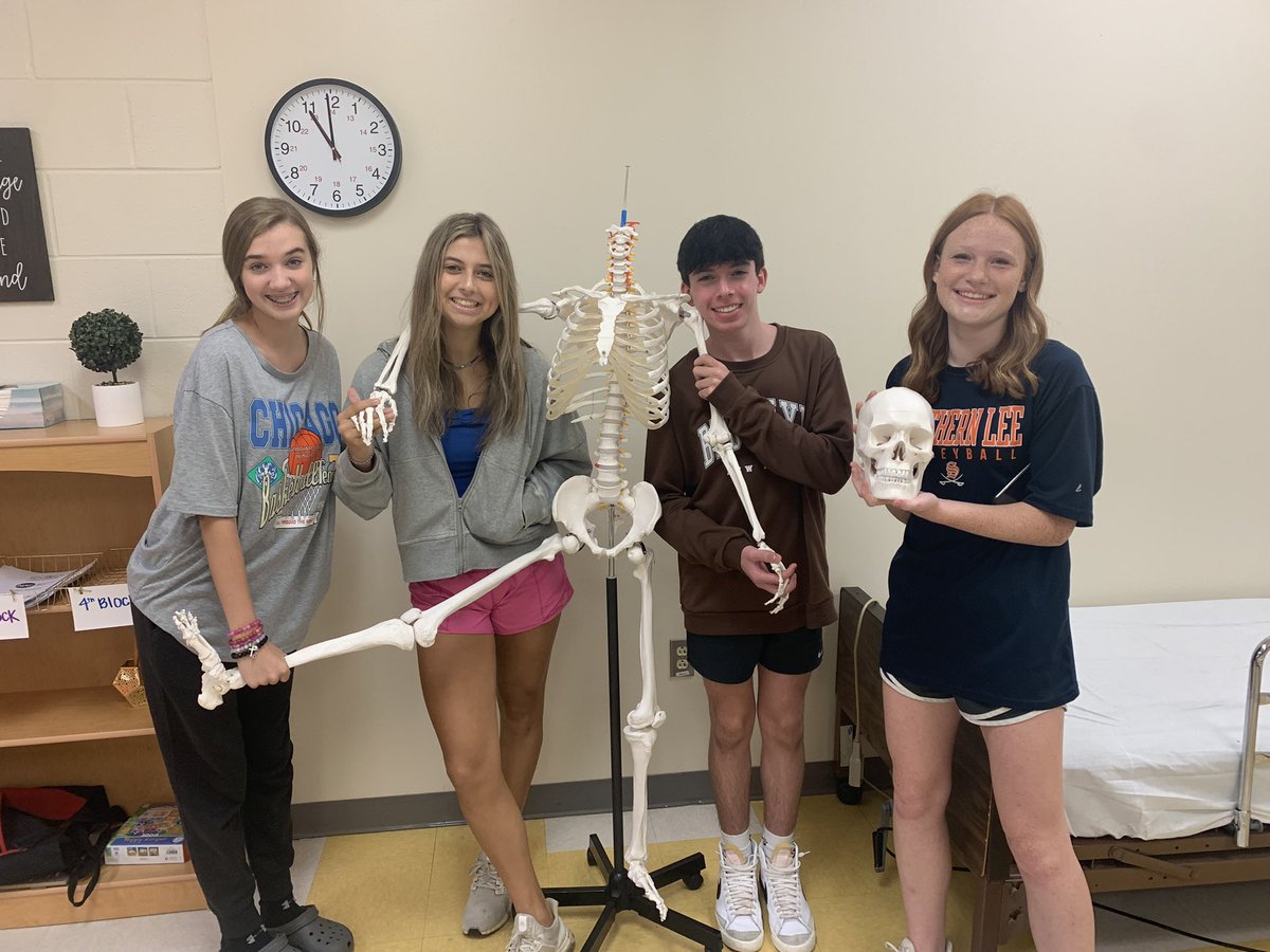 SoLee_AOLS's tweet photo. Now bones about it..we had a great first week of school! @leecoschoolsnc @ncpublicschools @CTEforNC @SoLeeHS @NAFCareerAcads https://t.co/5WUipYRvd1