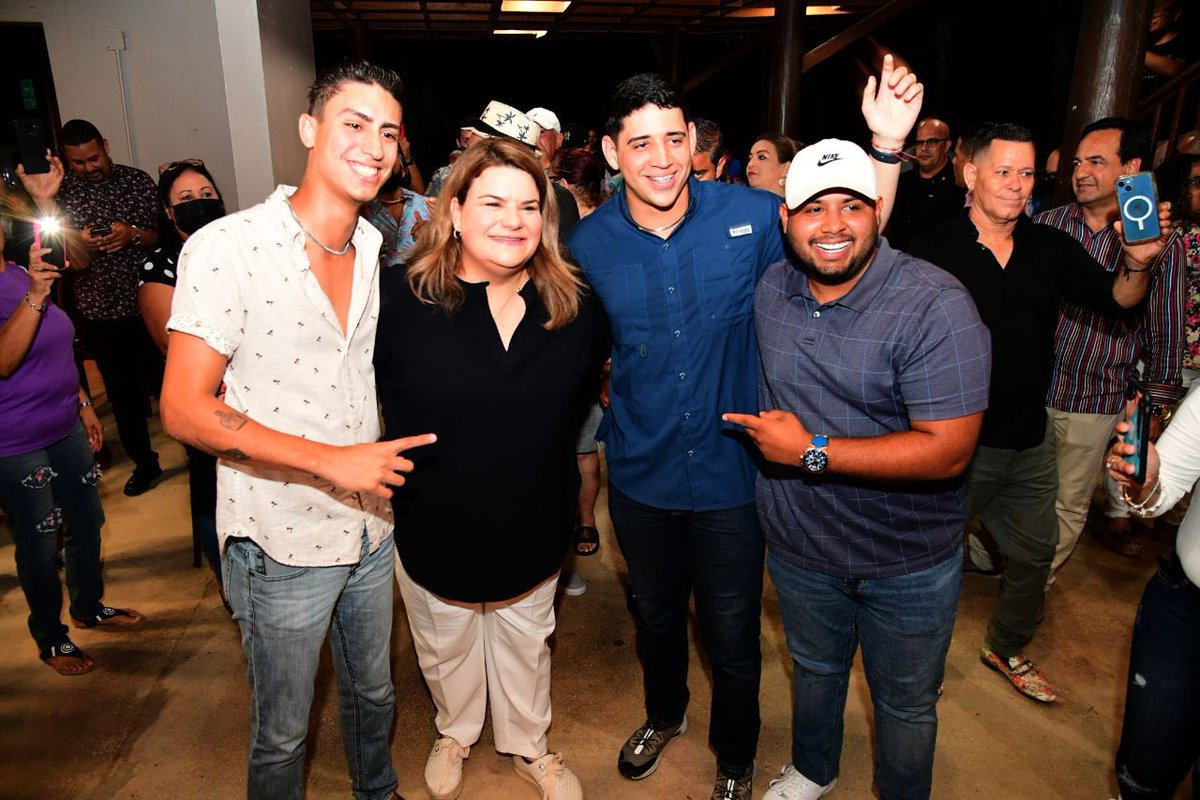 JGO_2024's tweet photo. ¡Qué Viva la Juventud del PNP! 
Nuestro partido vibra con una nueva cepa de líderes y unida. Hoy estuvieron con nosotros los presidentes de la Juventud de Isabela, Aguada, Añasco, Rincón y San Sebastián. https://t.co/IhpfeWqhud