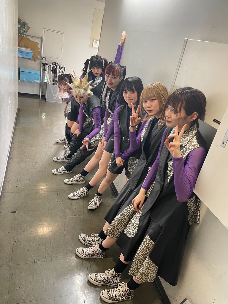 ASP_idol's tweet image. 【#AASSPP】
24 hours ANARCHY ANARCHY SHiT SHiT PARTY PEOPLE

18部ありがとうございました！
まだまだ頭振って暴れていきましょう！
よろ。

asp-japan.tokyo/news/detail.ph…

#ASPメジャーデビュー