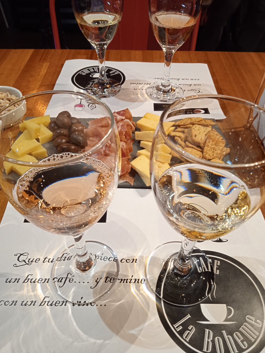 En La Boheme lanzamiento de los encuentros temáticos, catas, degustaciones y talleres. 

<a href="/LaCataEnTuCasa/">LacataEntuCasa</a> suma nuevas actividades.