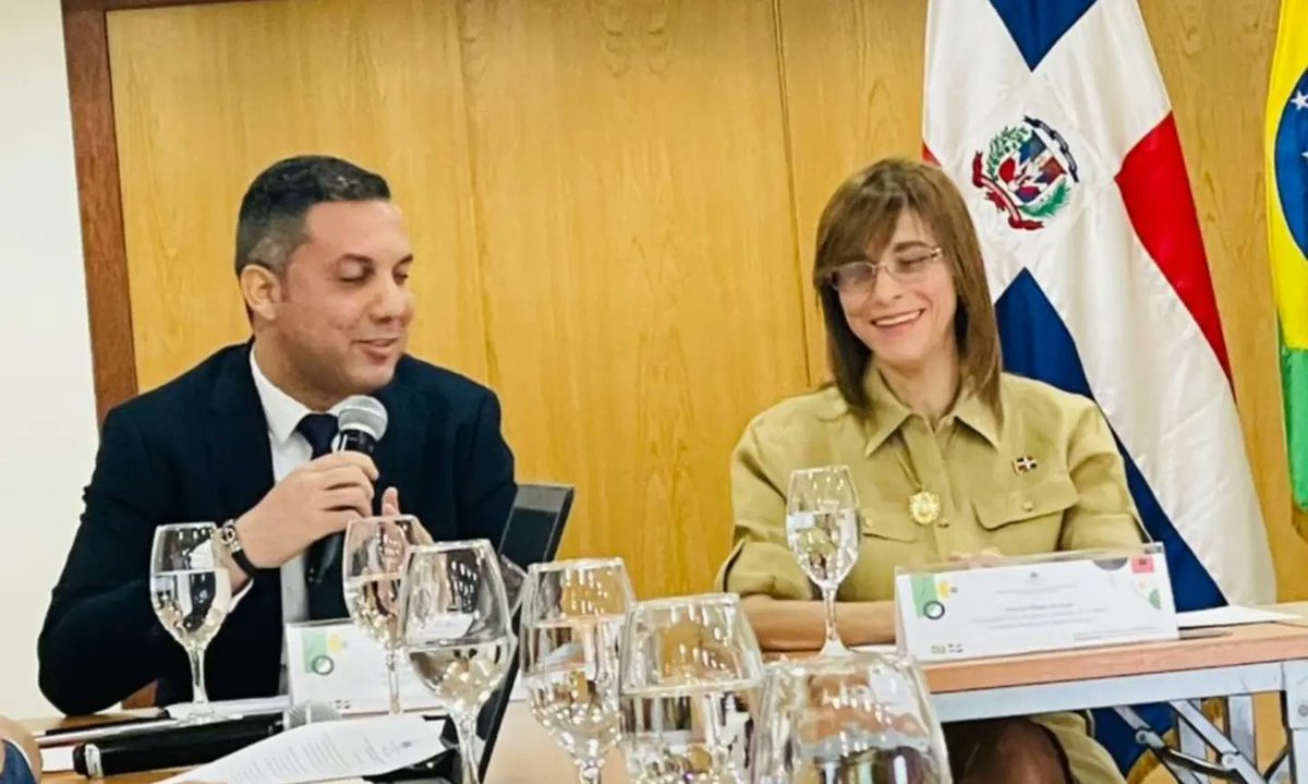 jlmorillofrias's tweet photo. Hoy estuvimos participando en el cierre de la IV Reunión del Grupo de Trabajo de Cooperación Técnica Brasil – República Dominicana. El país avanza de la mano de la Cooperación.
#seguimosaportando
@mirexrd
@mepydrd
@embajadombrasil 
@patriciavillegasc
@pavelisacontreras https://t.co/xGozPtExlC