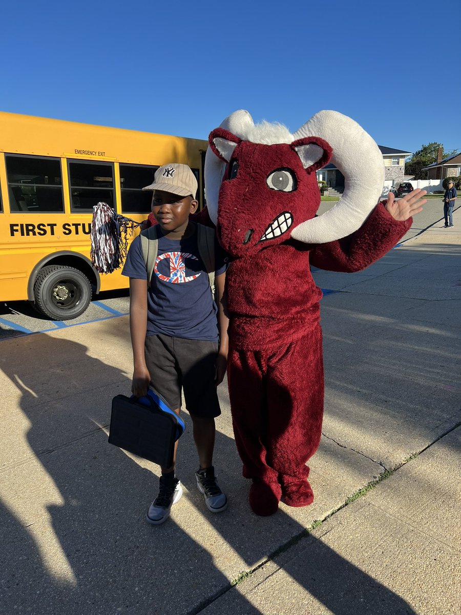 Mrs. Leff tweet media